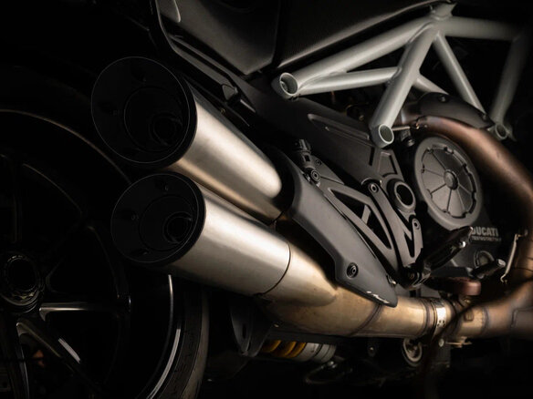 2014 Ducati Diavel Carbon, чёрный, 1350000 рублей - вид 8