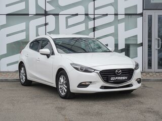 2017 Mazda Axela III Рестайлинг, белый, 1150000 рублей, вид 1