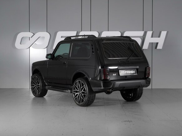 2019 Lada (ВАЗ) 2121 (4x4) I Рестайлинг, чёрный, 1240000 рублей - вид 1