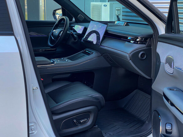 2025 GAC Trumpchi S7 I, белый, 4500000 рублей - вид 9