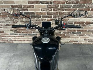2026 QJMotor SRK 550, чёрный, 569000 рублей, вид 5