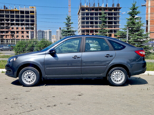 2026 Lada (ВАЗ) Granta I Рестайлинг, серый, 1160000 рублей - вид 6