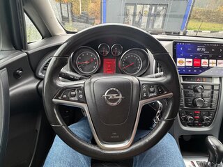2012 Opel Astra J Рестайлинг, серый, 680000 рублей, вид 5