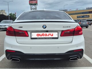 2019 BMW 5 серии 530i xDrive VII (G30/G31/G38), белый, 4490000 рублей, вид 5
