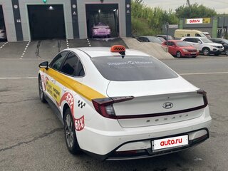 2021 Hyundai Sonata VIII (DN8), белый, 1400000 рублей, вид 4