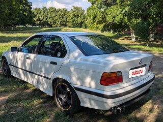 1997 BMW 3 серии 318i III (E36), белый, 430000 рублей, вид 5