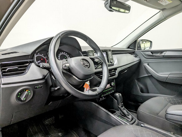 2022 Skoda Rapid II, коричневый - вид 16