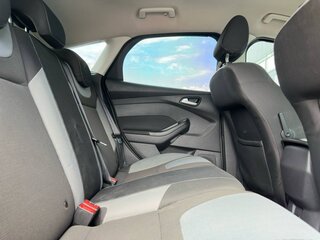 2011 Ford Focus III, серый, 895000 рублей, вид 4