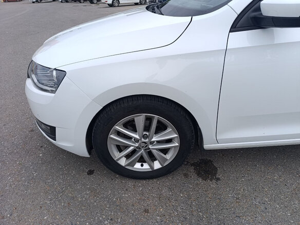 2019 Skoda Rapid I Рестайлинг, белый, 1300000 рублей - вид 16