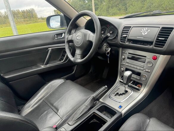 2005 Subaru Outback III, чёрный - вид 3