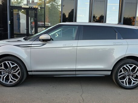2021 Land Rover Range Rover Evoque L II, серый, 4000000 рублей, вид 2