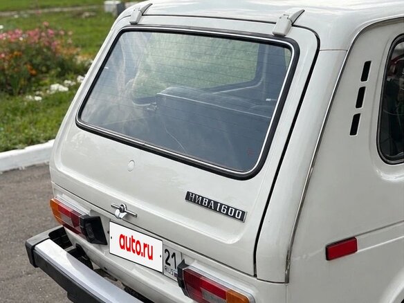 1989 Lada (ВАЗ) 2121 (4x4) I, белый, 490000 рублей - вид 5