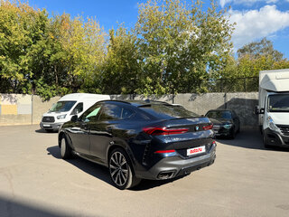 2020 BMW X6 M50i III (G06), чёрный, 9500000 рублей, вид 2