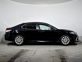 2021 Toyota Camry VIII (XV70) Рестайлинг, чёрный, 1630000 рублей, вид 4