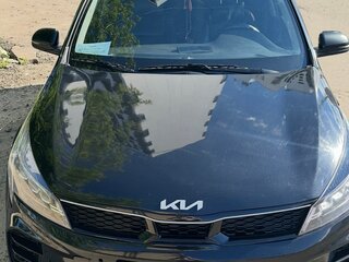 2021 Kia Rio X IV Рестайлинг, чёрный, 1720000 рублей, вид 3