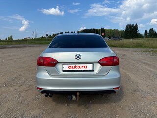 2014 Volkswagen Jetta VI Рестайлинг, серебристый, 580000 рублей, вид 5