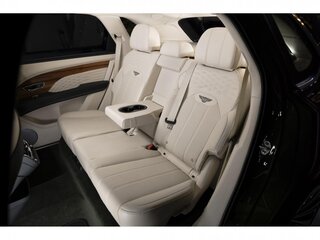 2023 Bentley Bentayga EWB I Рестайлинг, зелёный, 26000000 рублей, вид 4