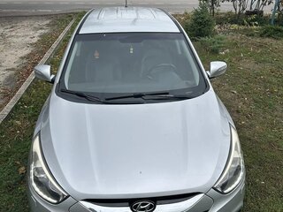 2015 Hyundai ix35 I Рестайлинг, серебристый, 1500000 рублей, вид 5
