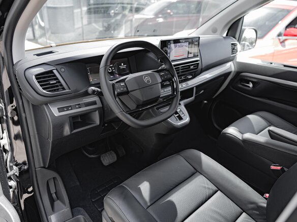 2025 Citroen SpaceTourer XL I Рестайлинг, чёрный, 6890000 рублей - вид 3