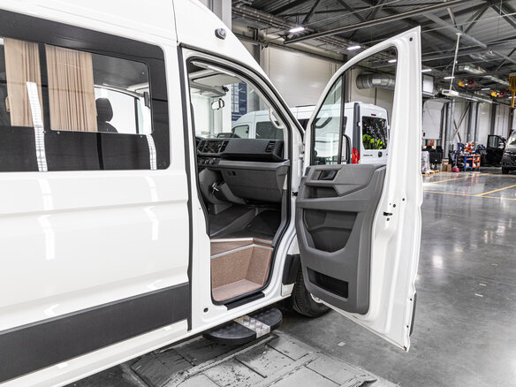 2023 MAN SL, белый, 10700000 рублей - вид 3