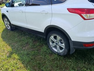 2013 Ford Kuga II, белый, 1100000 рублей, вид 3