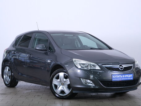 Opel Astra J