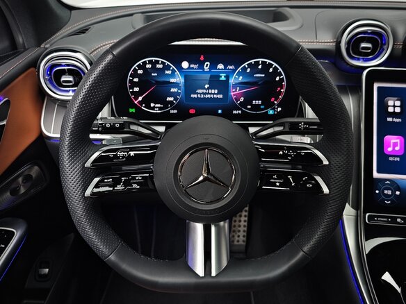 2025 Mercedes-Benz GLC 300 II (X254), белый - вид 11