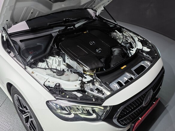 2025 Mercedes-Benz E-Класс 200 VI (W214, S214), белый, 6320000 рублей - вид 4