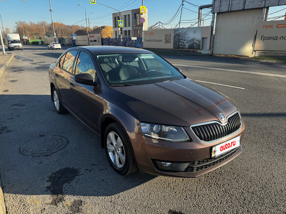 2016 Skoda Octavia III (A7), коричневый, 1500000 рублей - вид 6
