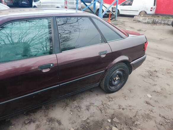 1993 Audi 80 V (B4), красный - вид 5