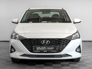 2022 Hyundai Solaris II Рестайлинг, белый, 1615000 рублей, вид 2