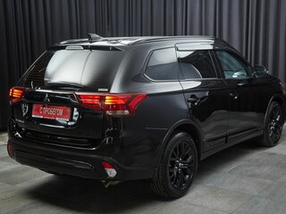 2021 Mitsubishi Outlander III Рестайлинг 3, чёрный, 2577000 рублей, вид 4