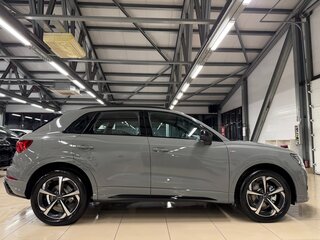 2026 Audi Q3 45 TFSI II (F3), серый, 5199000 рублей, вид 5
