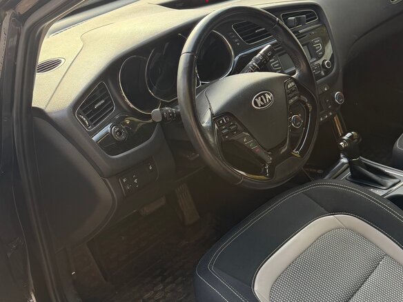 2014 Kia Ceed II, чёрный, 1300000 рублей - вид 4