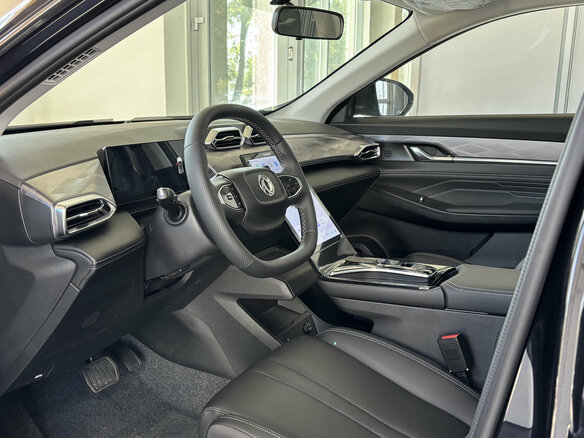 2025 Dongfeng Mage, чёрный, 3600000 рублей - вид 8