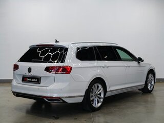 2023 Volkswagen Passat B8 Рестайлинг, белый, 2550000 рублей, вид 5