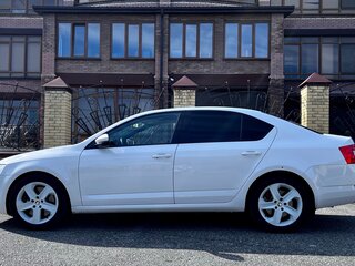 2014 Skoda Octavia III (A7), белый, 1485000 рублей, вид 4