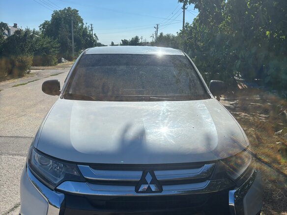 2015 Mitsubishi Outlander III Рестайлинг 2, белый, 1350000 рублей - вид 1