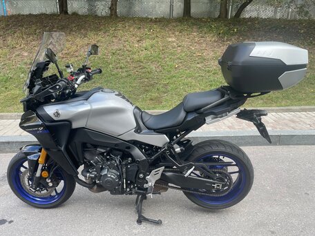 2022 Yamaha Tracer 9, серебристый, 1349999 рублей, вид 1