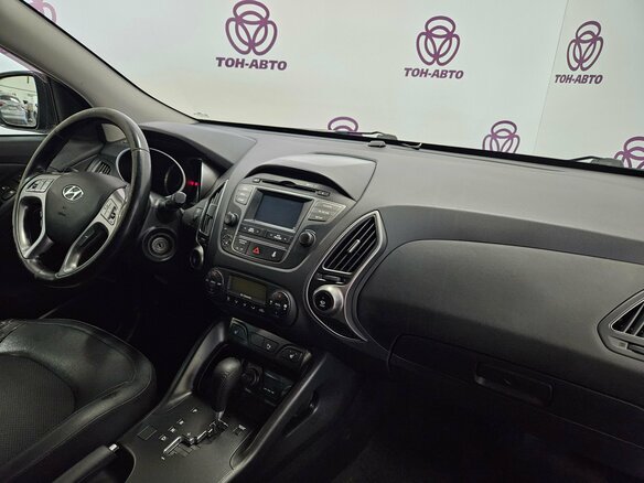 2013 Hyundai ix35 I, чёрный, 916000 рублей - вид 12