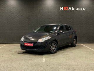 2013 Renault Megane III Рестайлинг, коричневый, 730000 рублей, вид 1