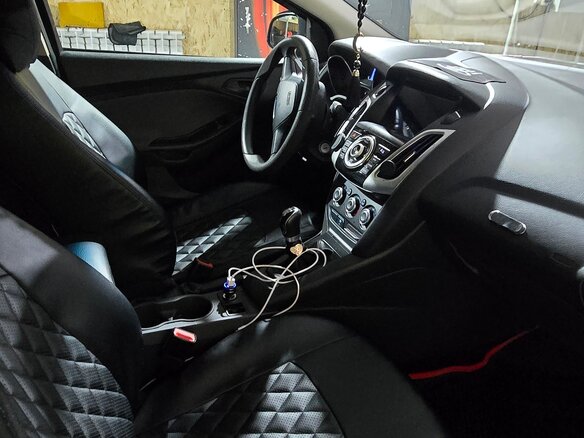 2013 Ford Focus III, белый, 850000 рублей - вид 7