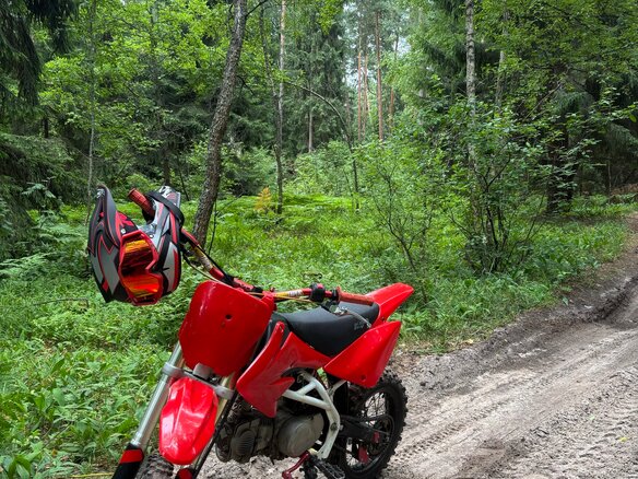 2020 Kayo Basic YX140EM, красный, 55000 рублей