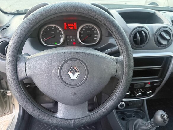 2013 Renault Duster I, бежевый, 1060000 рублей - вид 11