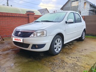 2014 Renault Logan I Рестайлинг, белый, 480000 рублей, вид 2