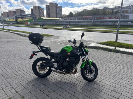 2020 Kawasaki Z 650, зелёный, 680000 рублей, вид 5