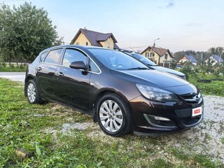 2013 Opel Astra J Рестайлинг, коричневый, 840000 рублей, вид 4