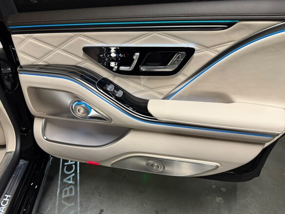 2026 Mercedes-Benz Maybach S-Класс 580 II (Z223) Рестайлинг, чёрный, 37120000 рублей - вид 16