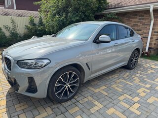 2021 BMW X4 30i II (G02) Рестайлинг, серый, 6499999 рублей, вид 2