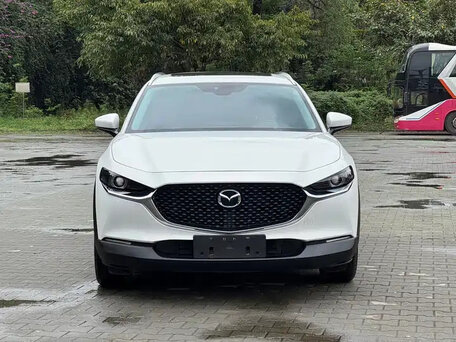 2021 Mazda CX-30 I, белый, 2000555 рублей, вид 3